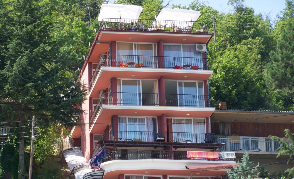 Villa Eros Apartments Struga Exteriör bild